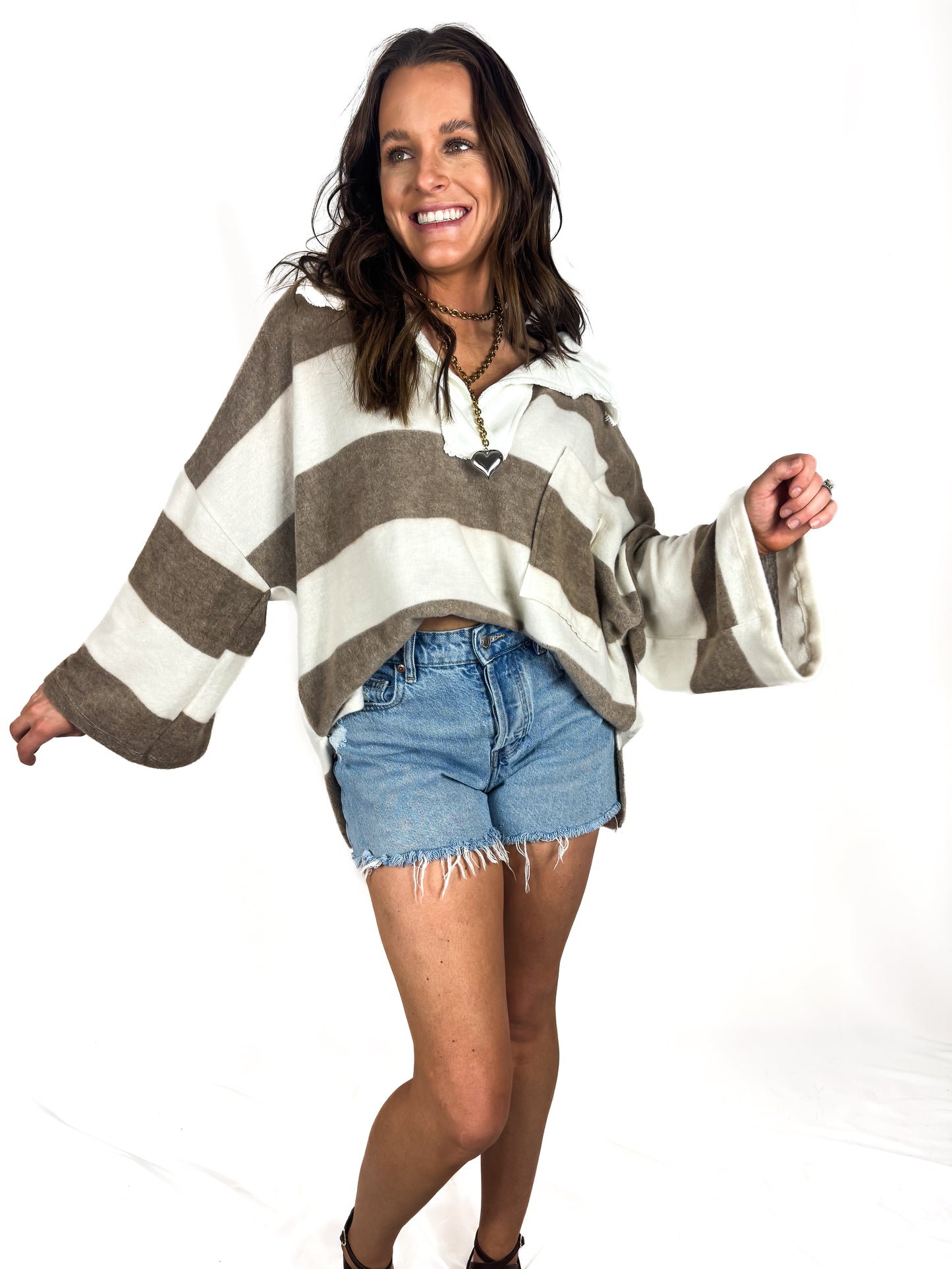 Soft Brush Striped Big Collared Pullover Sweatshirt