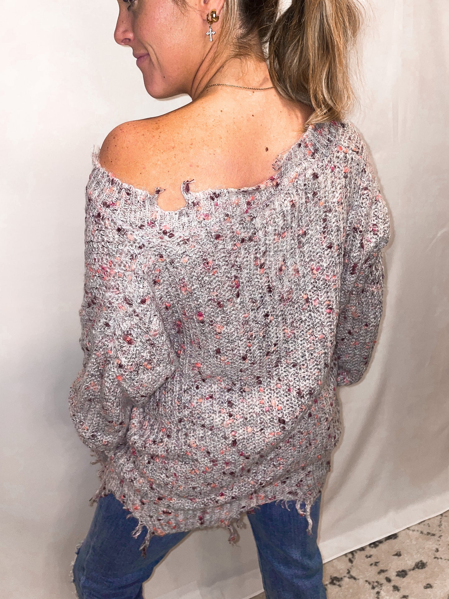 Distressed Sweater - Pink